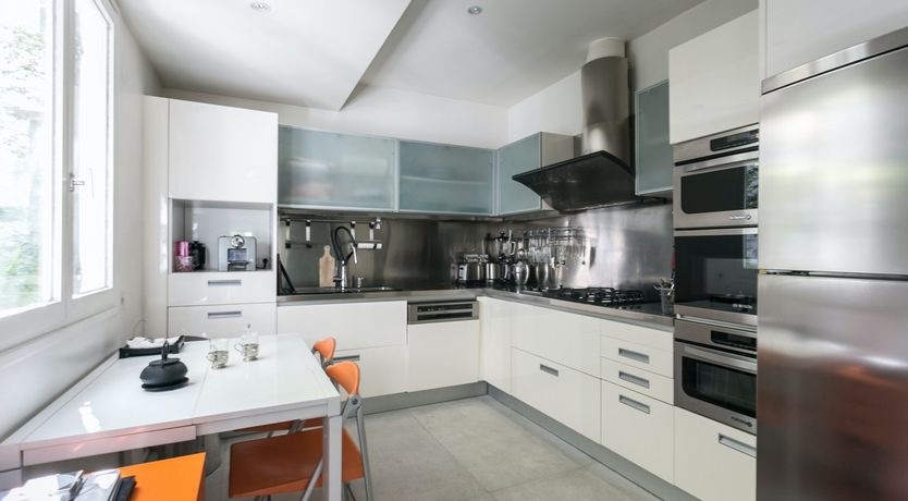 Photo of Greenhouse Botanica