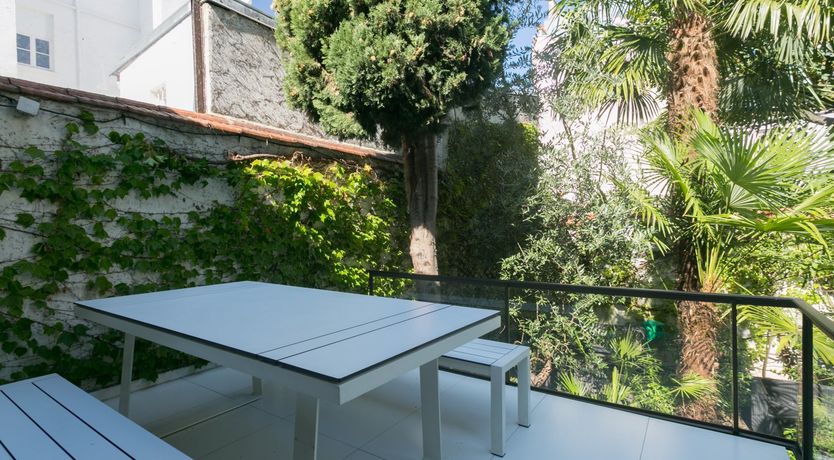 Photo of Greenhouse Botanica