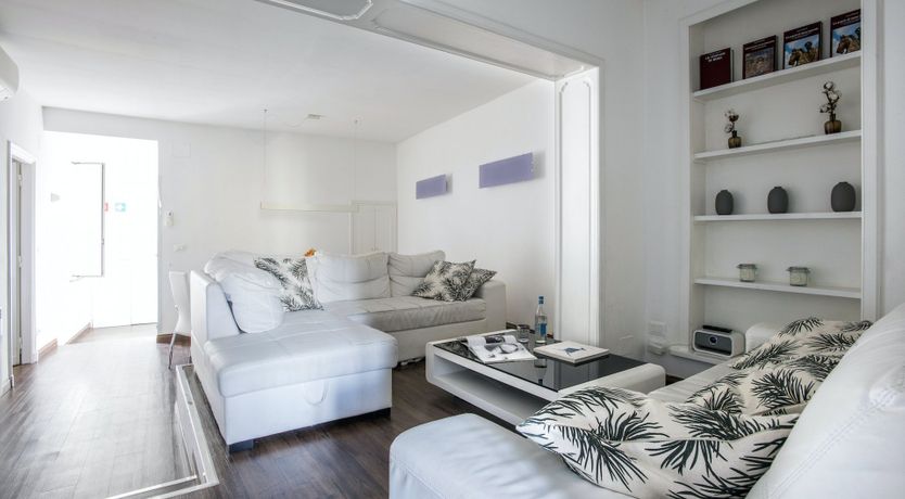 Photo of Vino Bianco