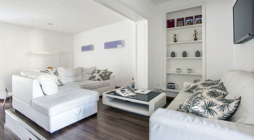 Photo of Vino Bianco