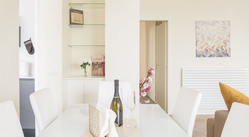 Photo of Maestro Moderno