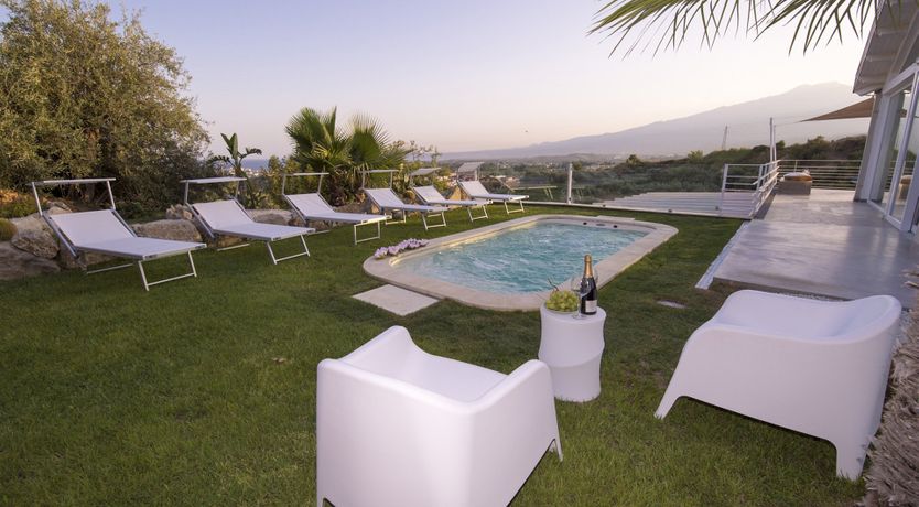 Photo of Head Full of Flowers