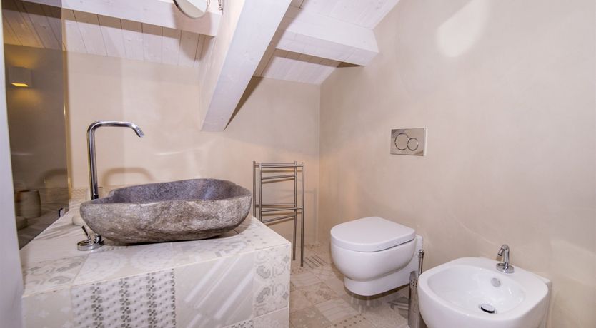 Photo of Head Full of Flowers