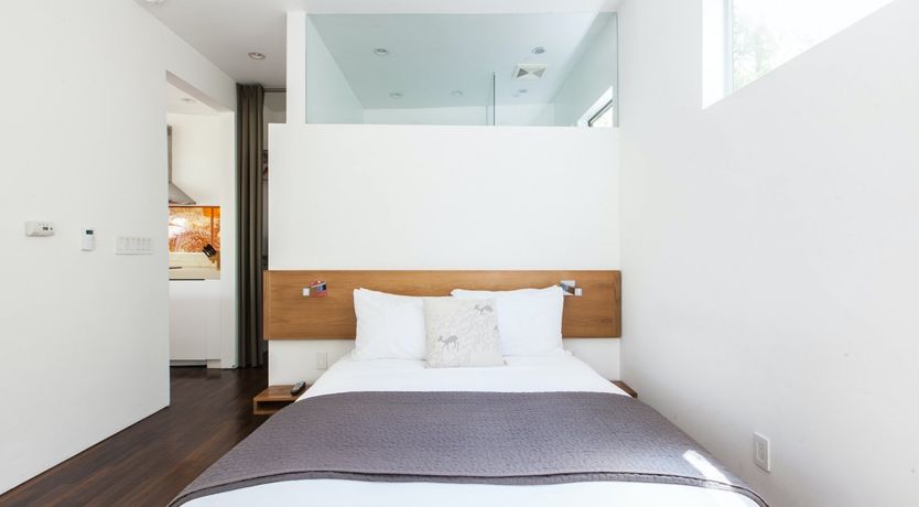 Photo of Palm Breeze