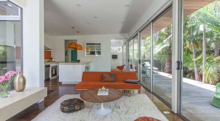 Photo of Palm Breeze