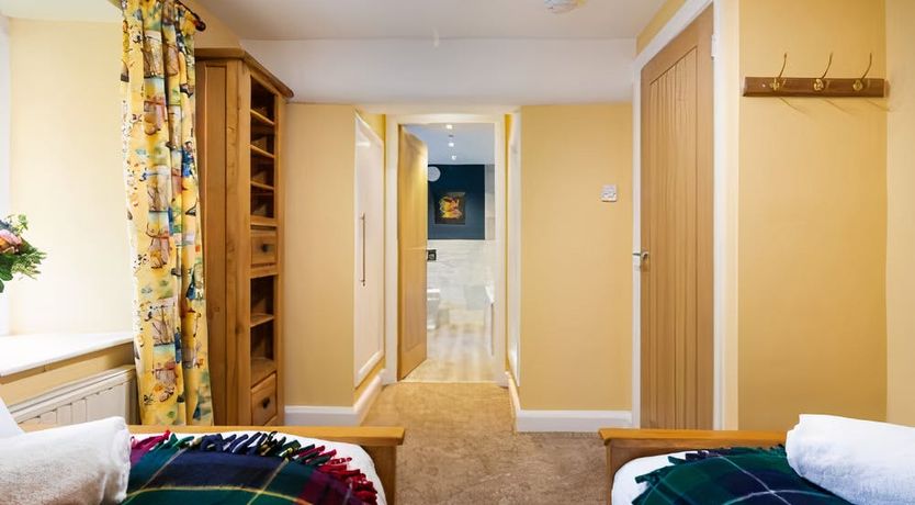 Photo of Hammer Hole