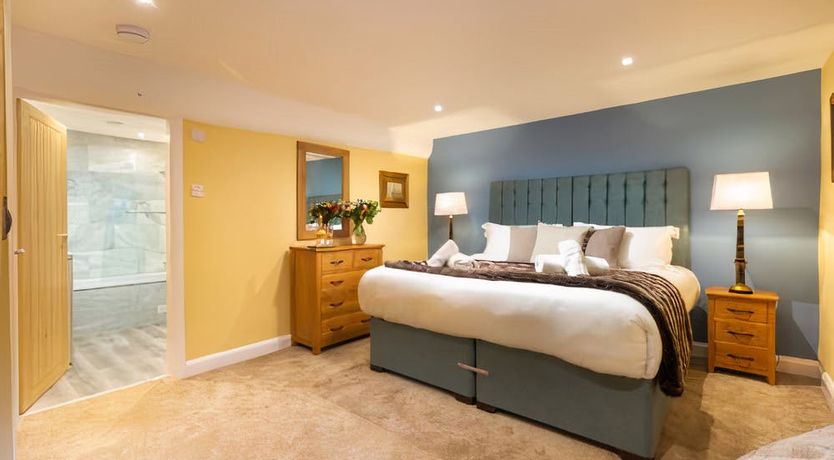 Photo of Hammer Hole