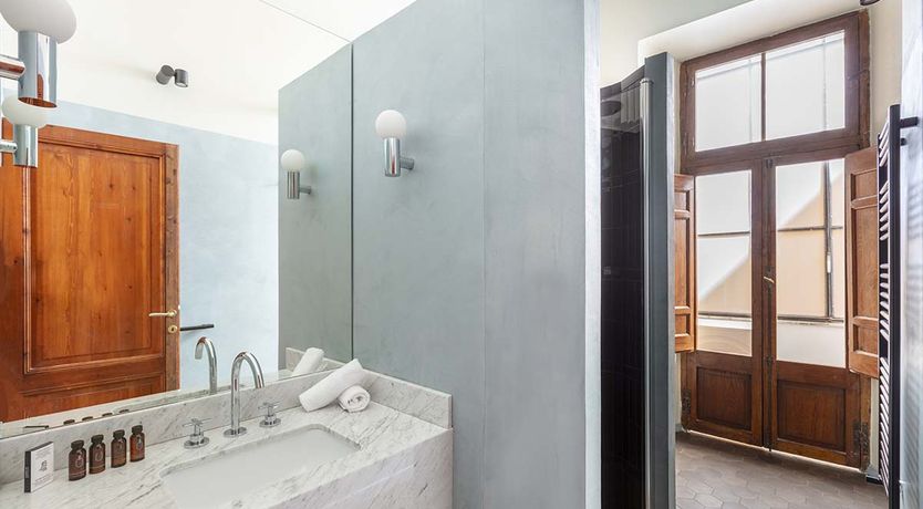 Photo of Starry Eyes