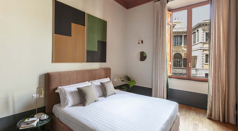 Photo of Starry Eyes