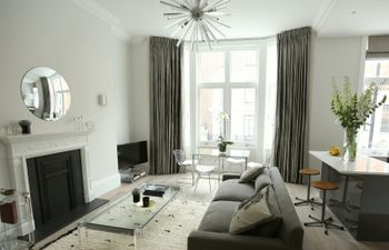 Welbeck Street Four Apartment