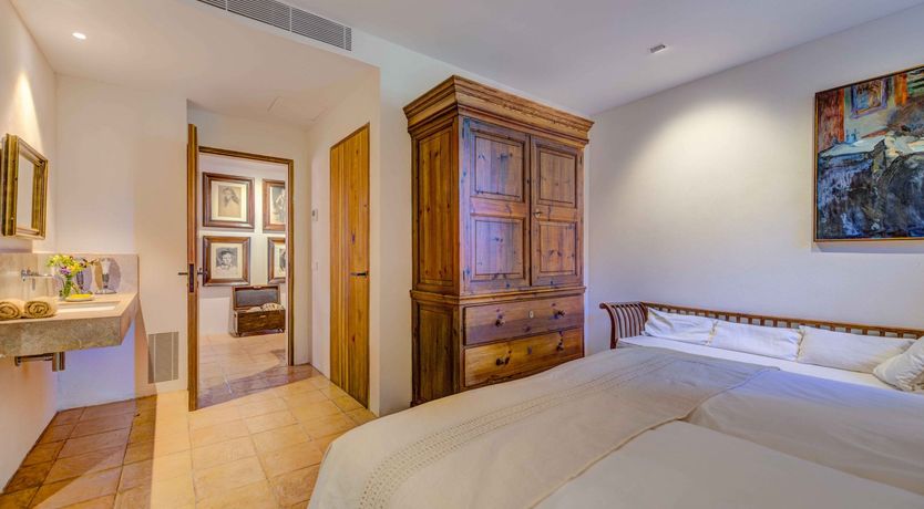 Photo of Hints Of Sage