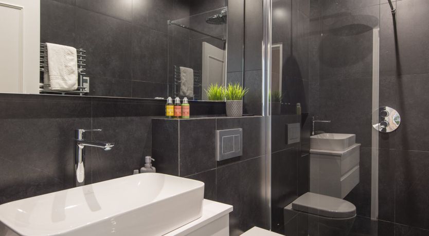 Photo of Sun & Savoy