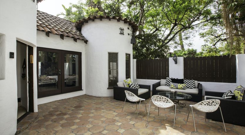 Photo of Moroccan Poolside