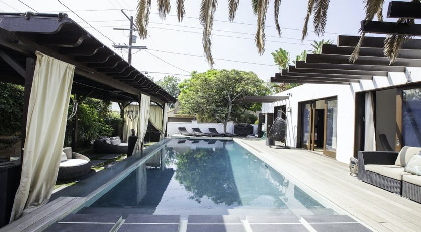 Photo of Moroccan Poolside