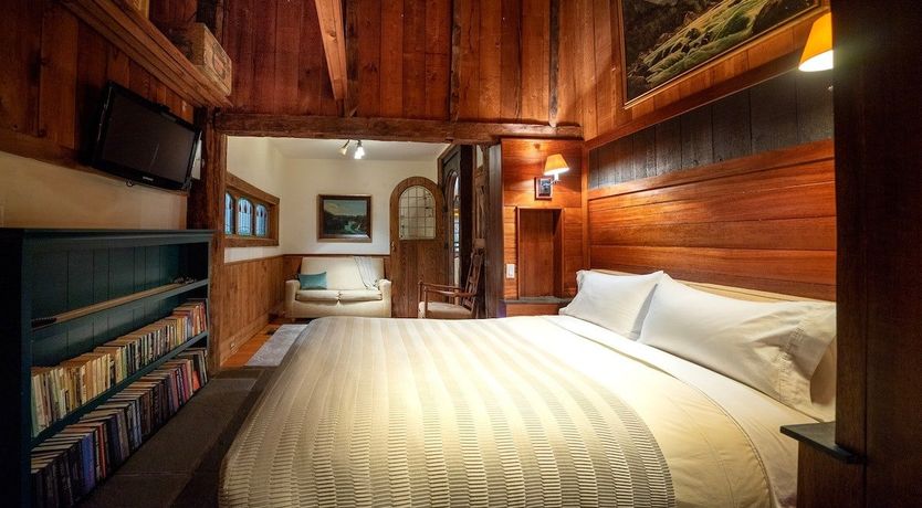 Photo of Sweetwater Hideaway