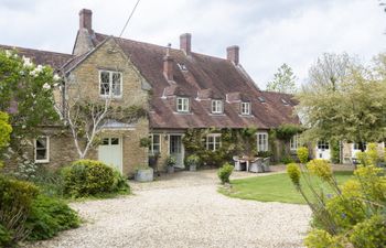 Oak Lodge Holiday Cottage