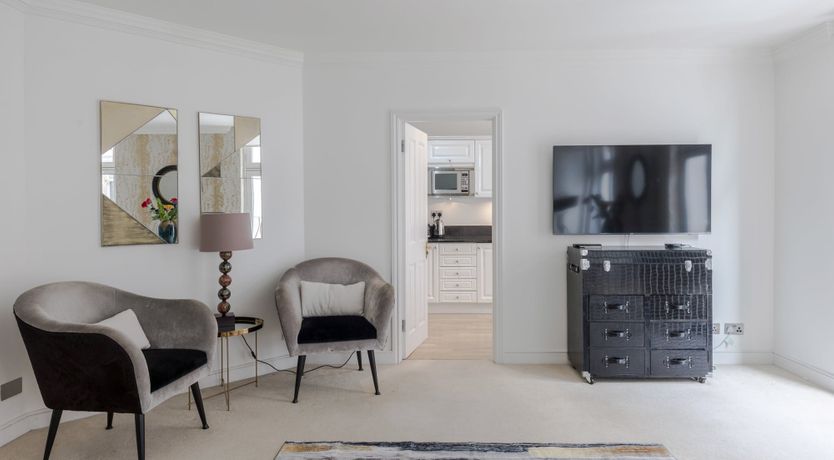 Photo of Mayfair Blooms