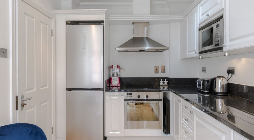 Photo of Mayfair Blooms