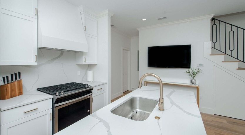 Photo of Ain't She Sweet