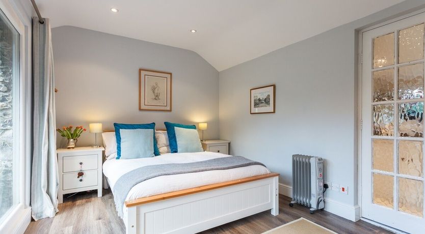 Photo of Cinnamon & Ginger