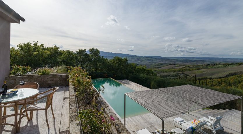 Photo of Little Hills