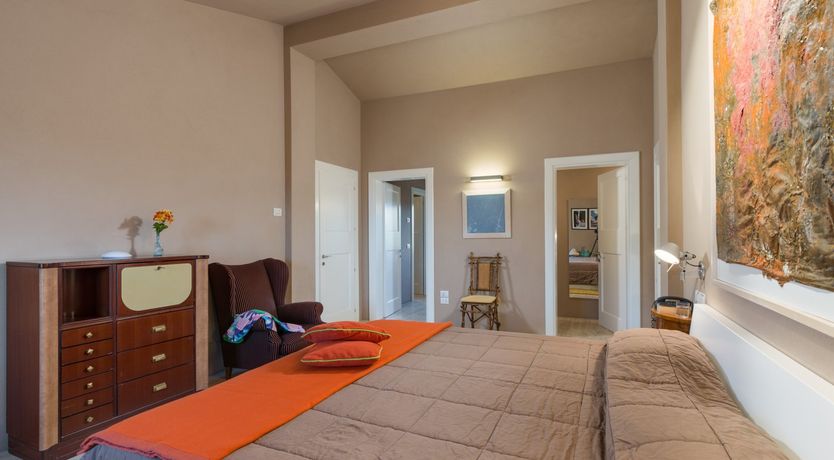 Photo of Little Hills