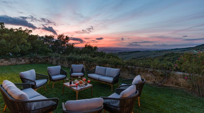 Photo of Little Hills