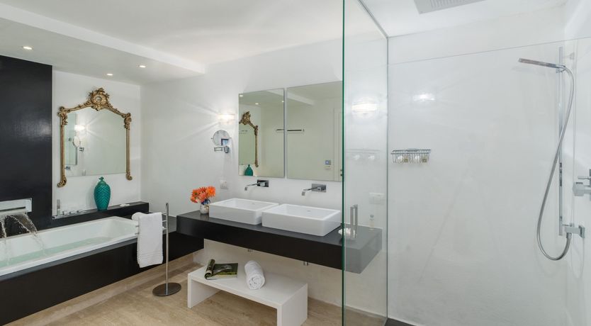 Photo of Little Hills