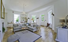 Photo of Upper Garden Suite