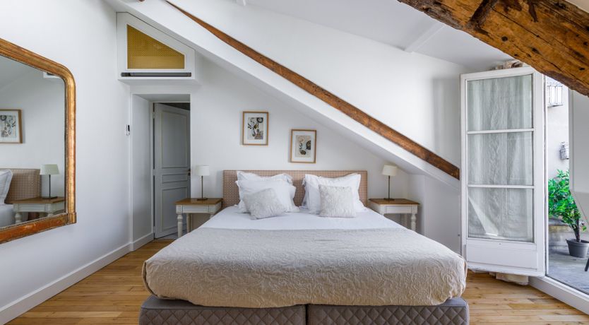 Photo of Etched in Gold