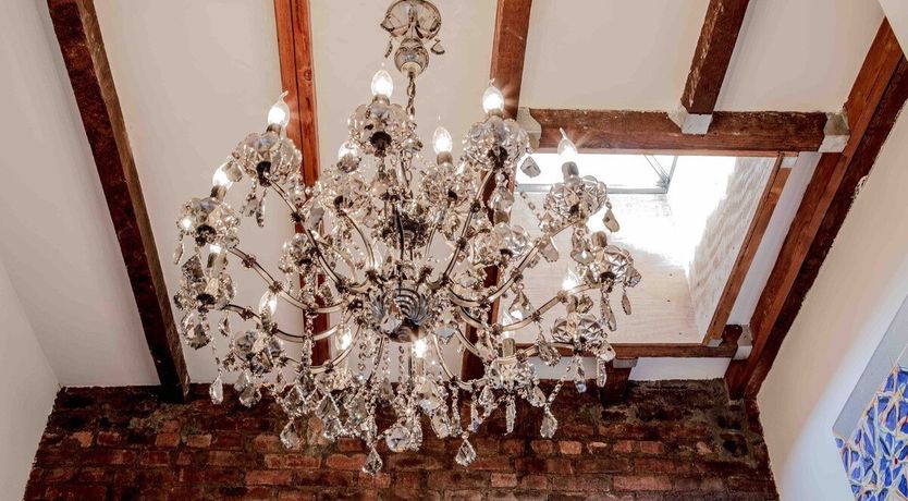 Photo of Chandelier Life