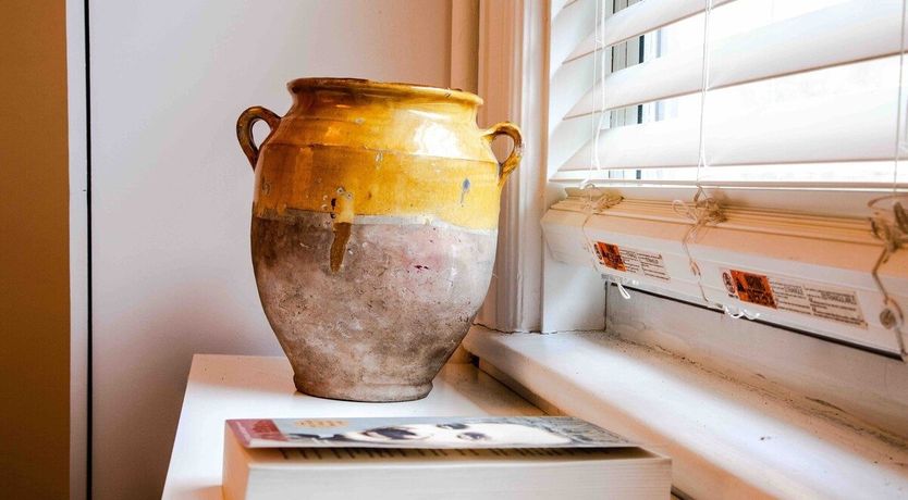 Photo of Chandelier Life