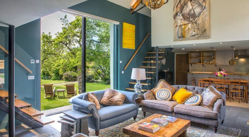 Photo of Hammoon Manor