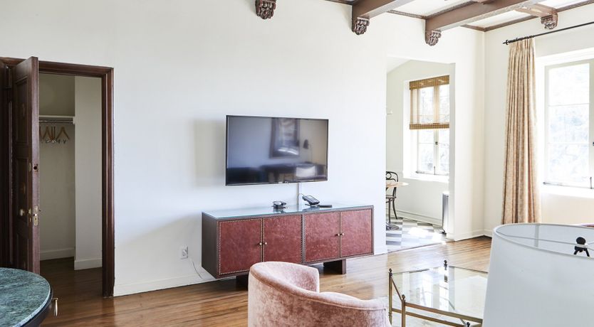 Photo of Miss Charlotte