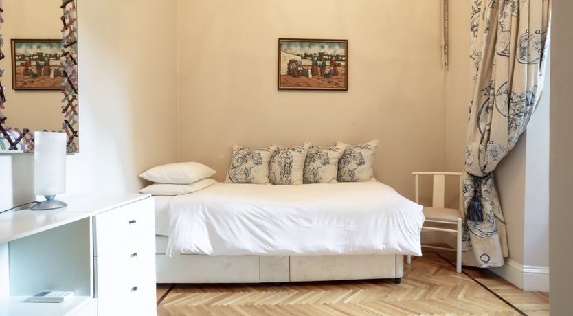 Photo of Glass Bonbon