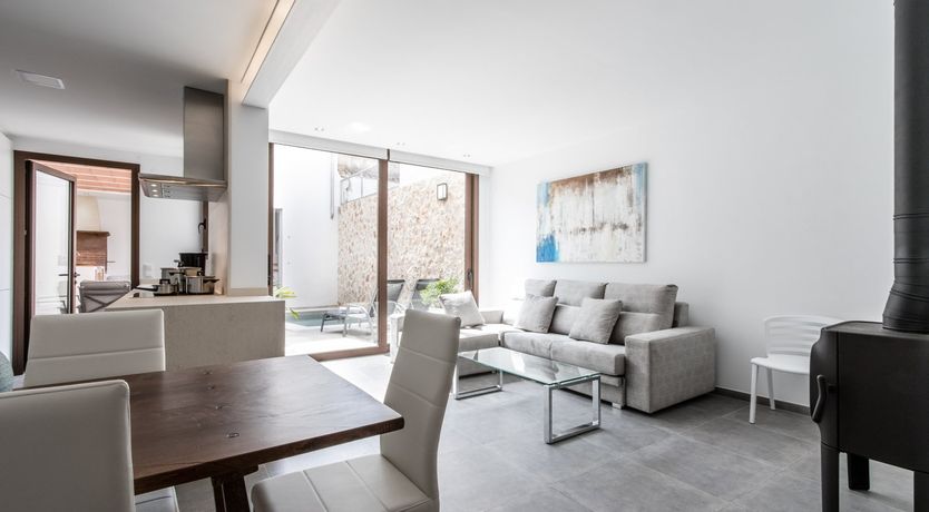 Photo of Clio's Call