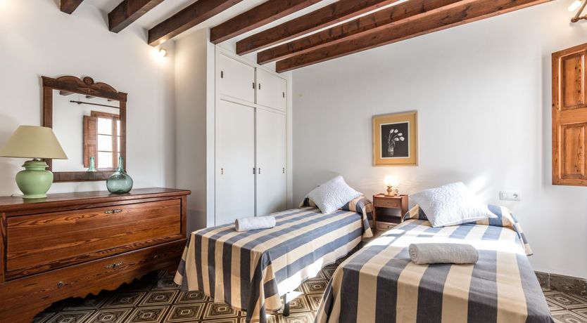 Photo of Clio's Call