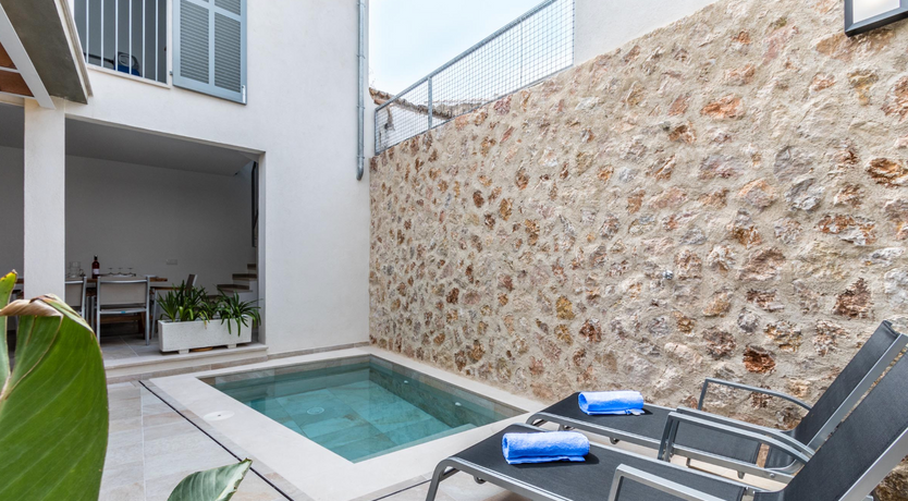 Photo of Clio's Call