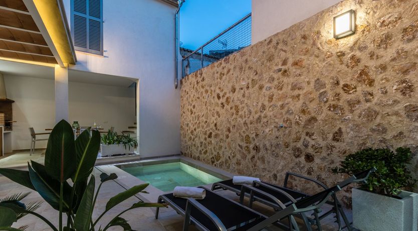 Photo of Clio's Call