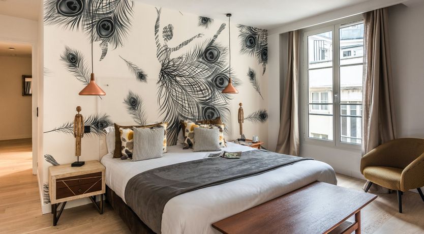 Photo of Peacock Shimmer