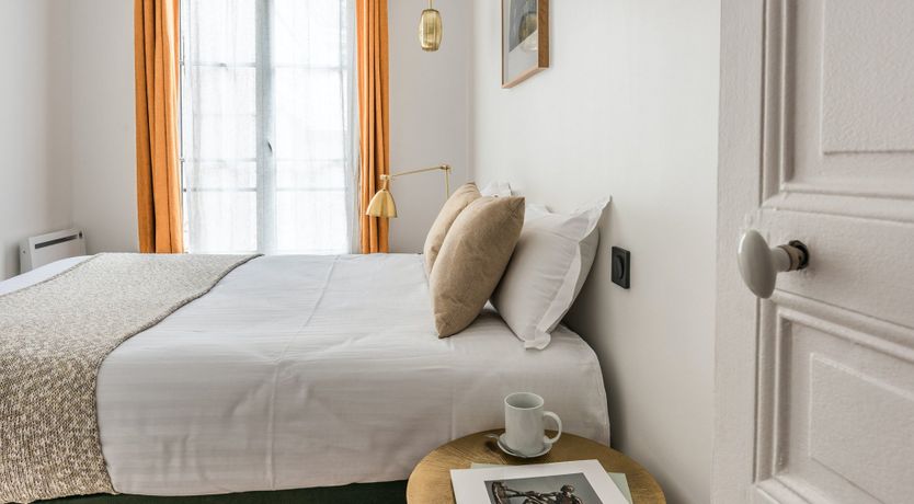 Photo of Peacock Shimmer