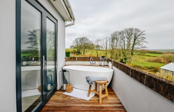 Oak Loft Apartment