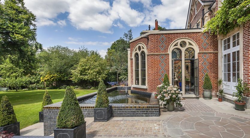 Photo of Mottisfont Hall