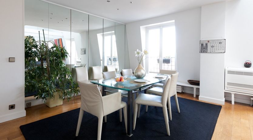 Photo of Smiling Cherub