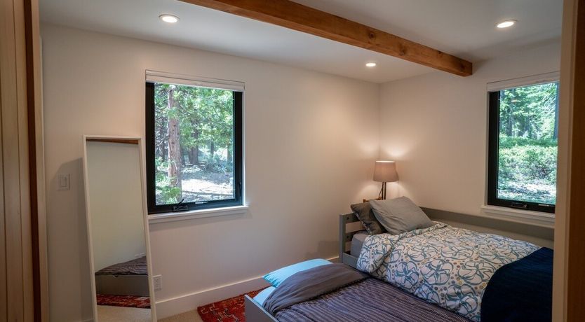 Photo of Light Upon The Lake