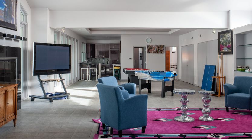 Photo of Argonne Villa