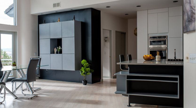 Photo of Argonne Villa