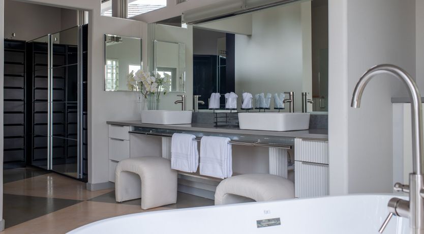 Photo of Argonne Villa