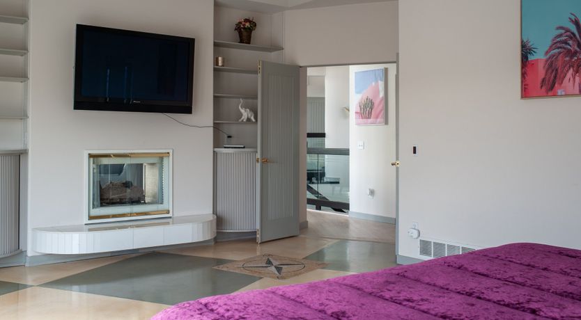 Photo of Argonne Villa