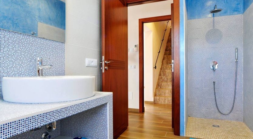 Photo of Almond Groove